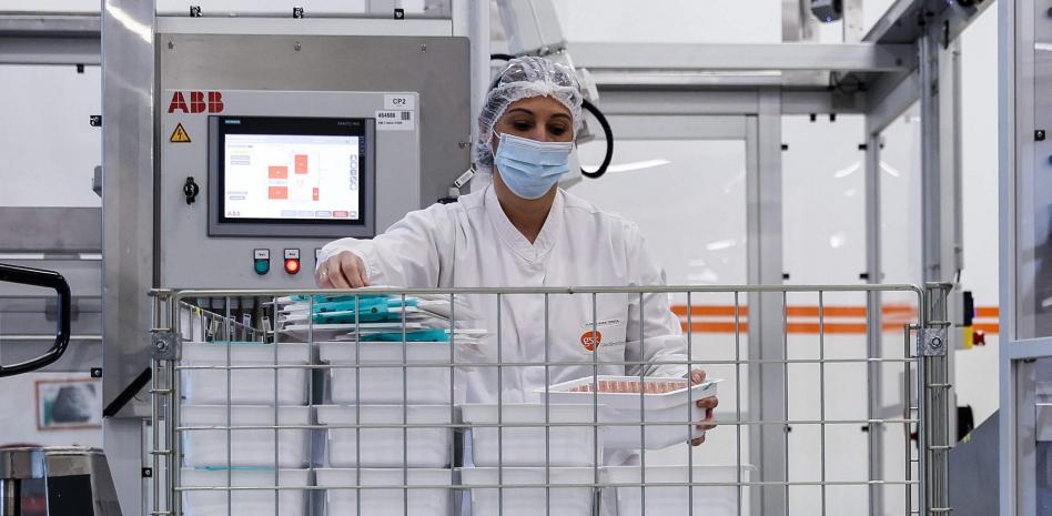 Dosis de CureVac en la fábrica de GlaxoSmithKline